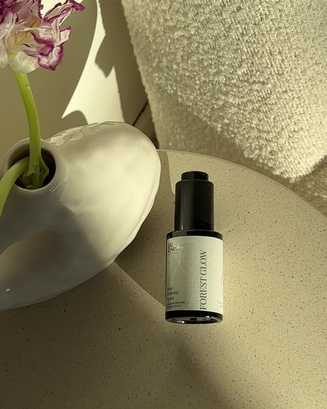 Forest Glow Serum product video